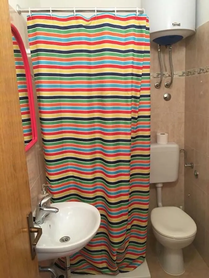 Milutinov Dvor Apartments Vrsi 0*,  Κροατία